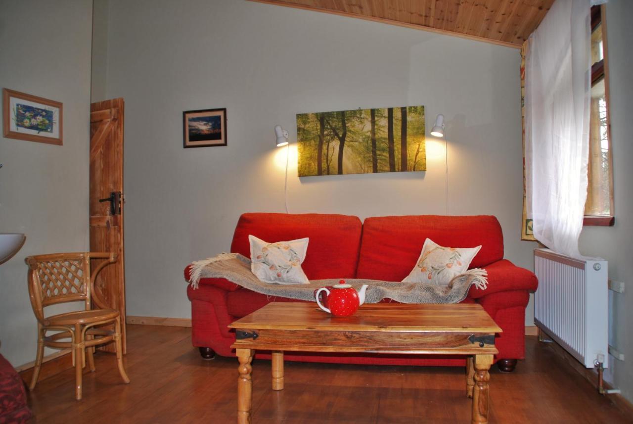 Meadowsweet Forest Lodge *